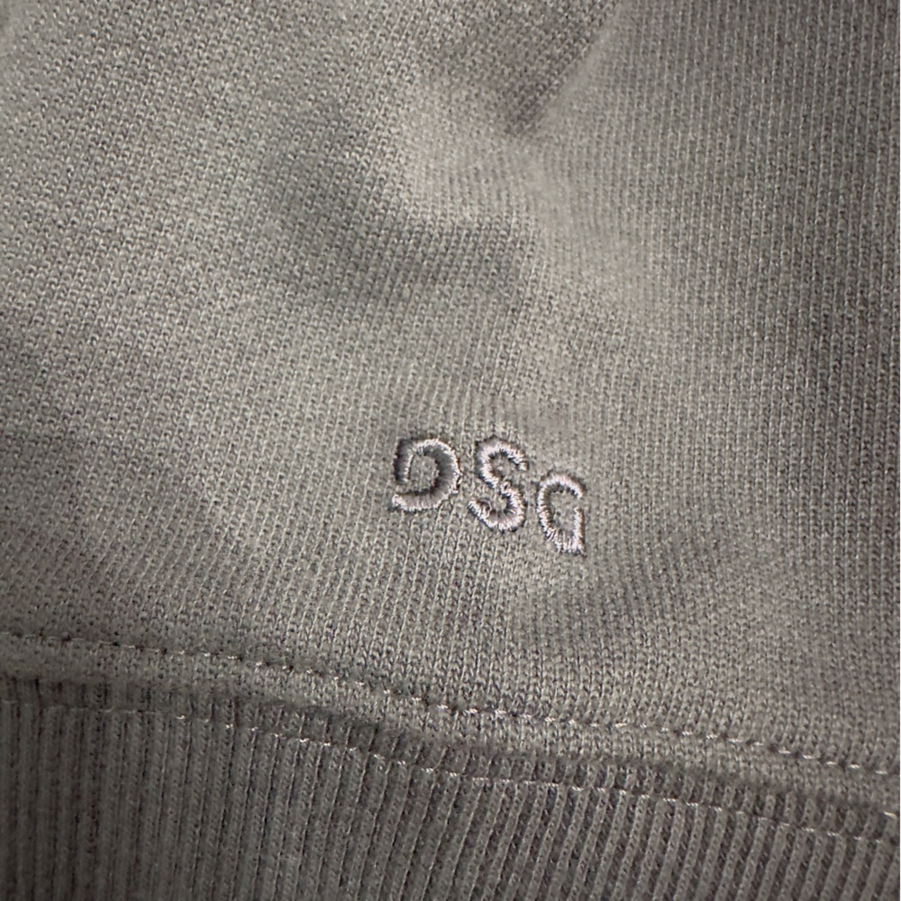 DSG Twitch+ Allison sweat tops - Picture 7 of 11